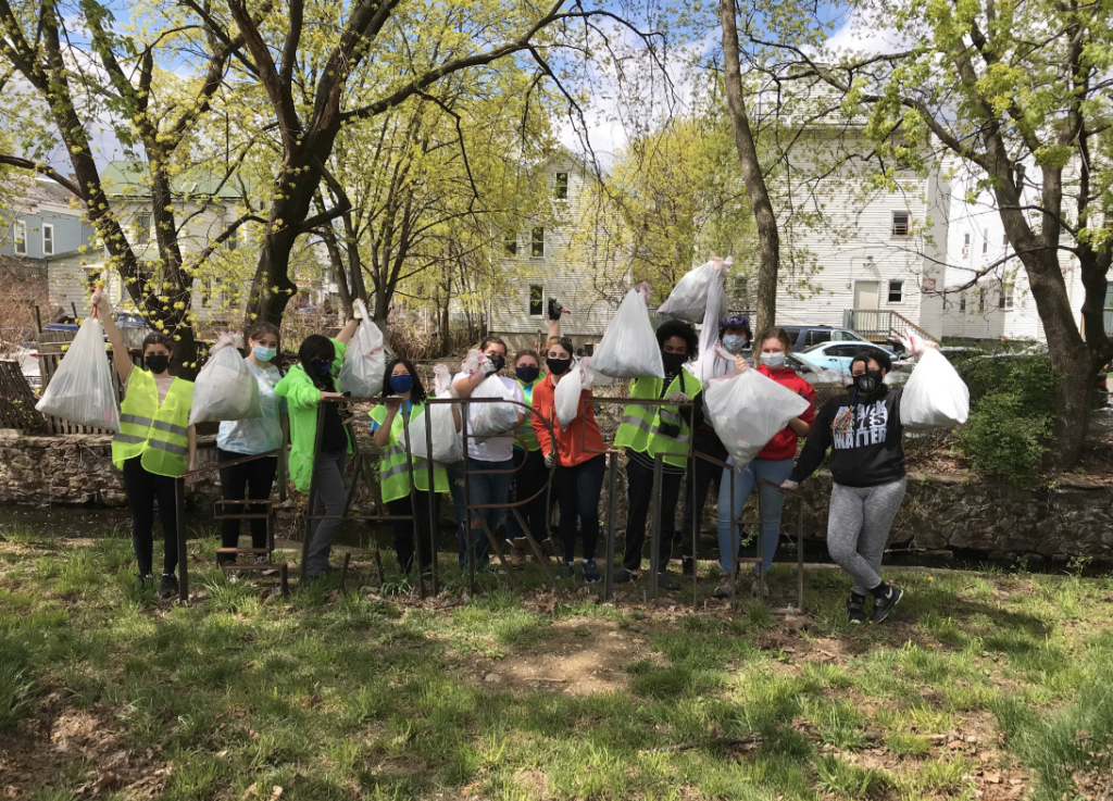 NAHS trash cleanup